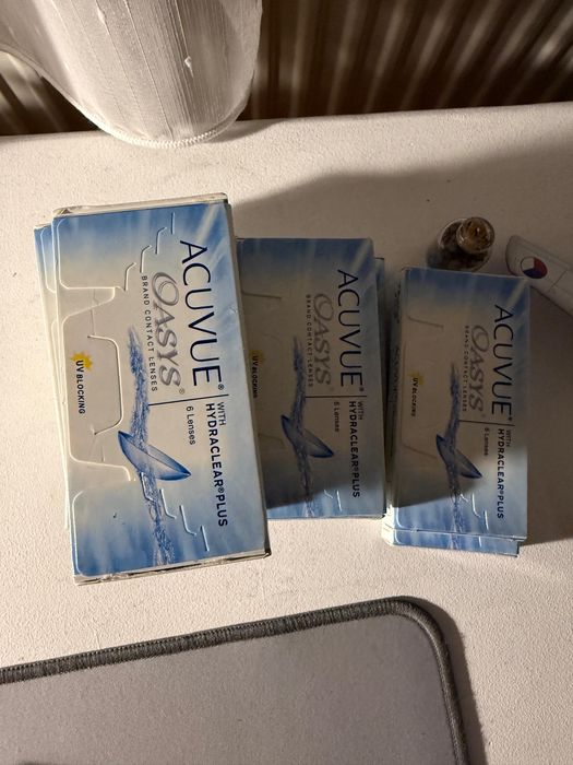Контактни лещи - Acuvue Oasys (-3.25,-4.25,-4.50)