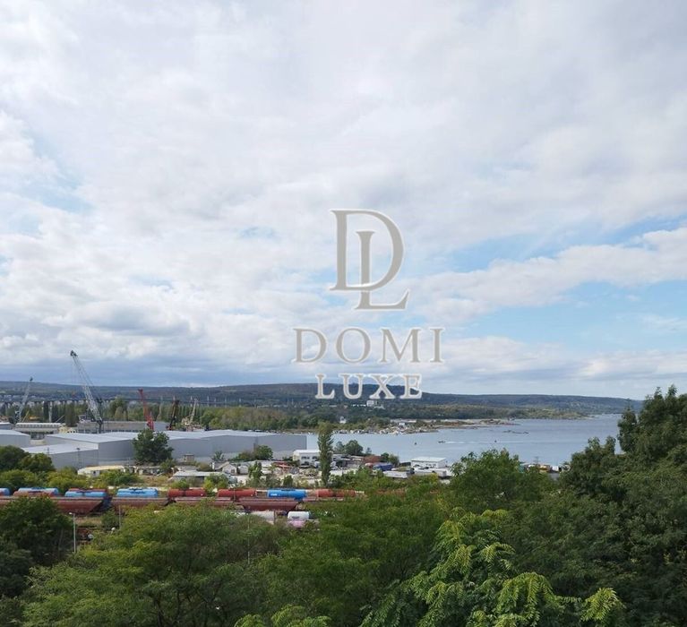 Продава се Двустаен апартамент в Варна, Погреби - 70 кв.м за 1843 €/кв.м - Снимка #11