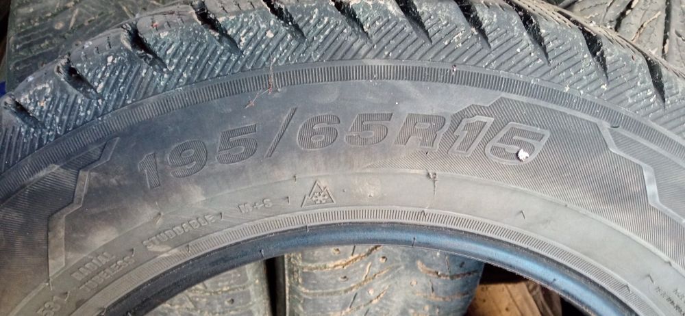 Резина 195/65 R15