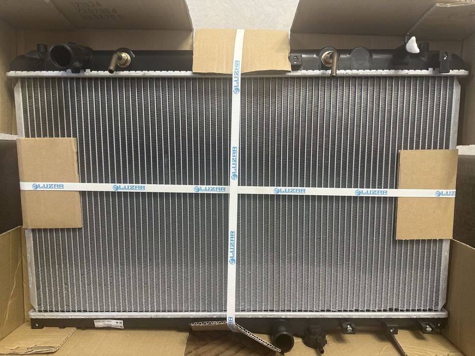 Продам радиатор  охлаждения