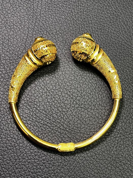 Златна гривна белезник grivna zlaten 14 k 585 gold