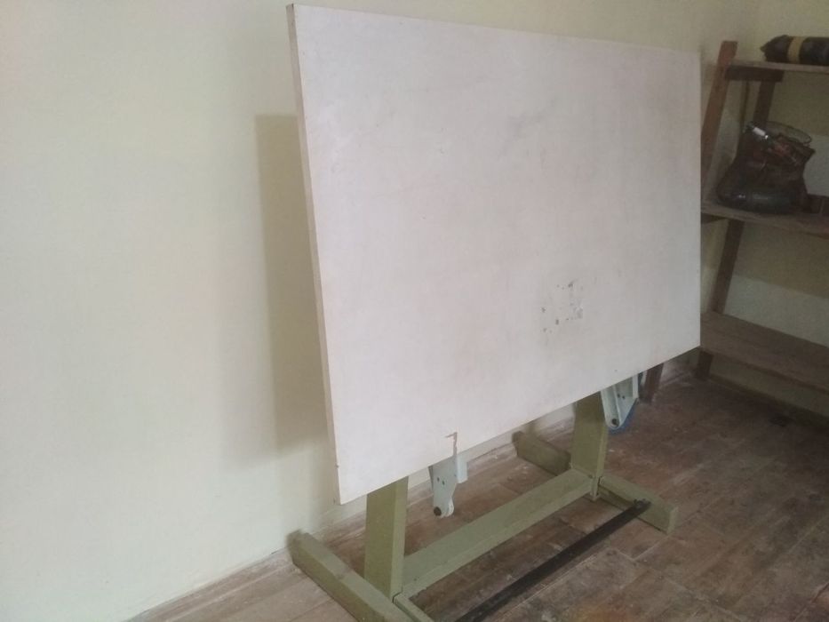 Мольберт  раскладной стационарный