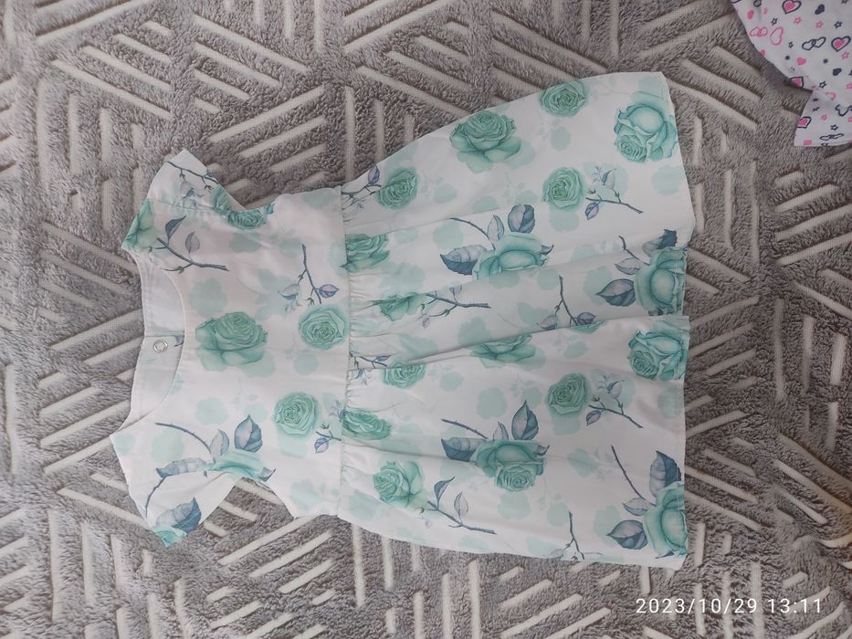 Продам детские вещи