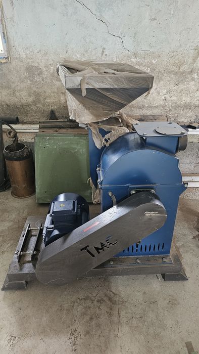 Moară cu ciocănele. Moară ceriale/ rumeguș, 15kw. Oferim.si transport