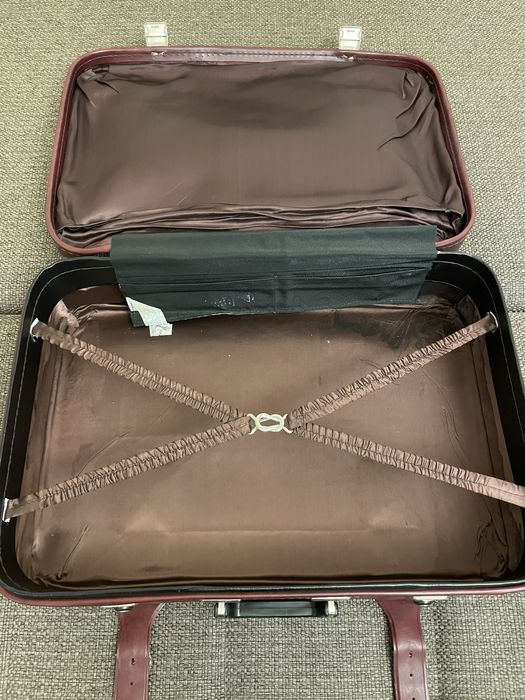 Реквизит Ретро чемодан