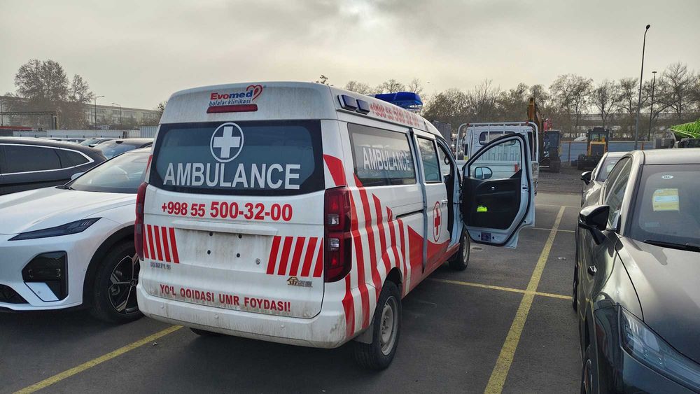 Бюджетный но качественный машина скорой помощи Shineray SRM ambulance