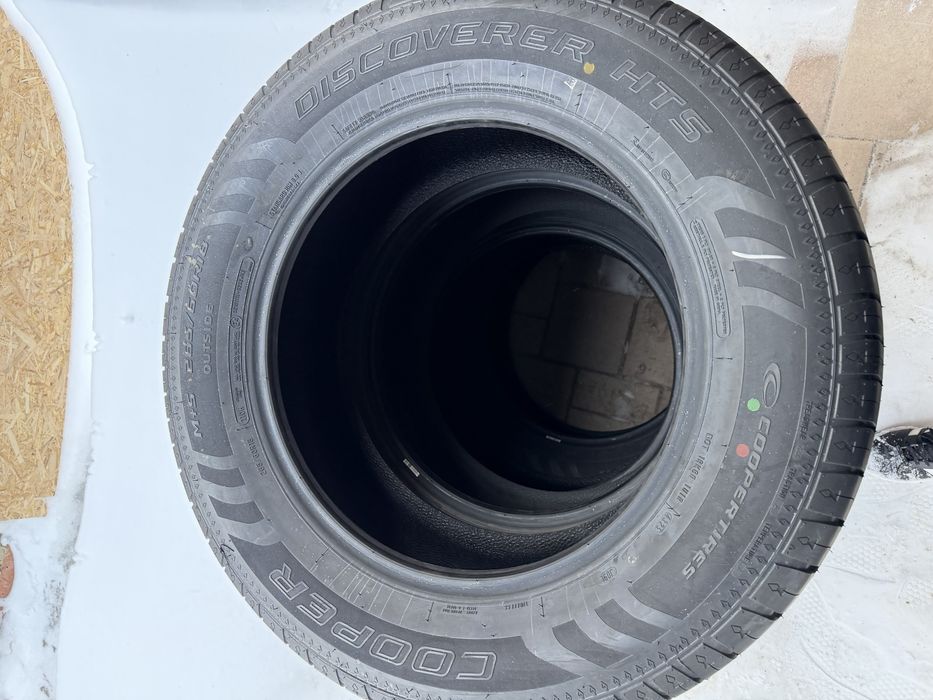 Продам шины новые