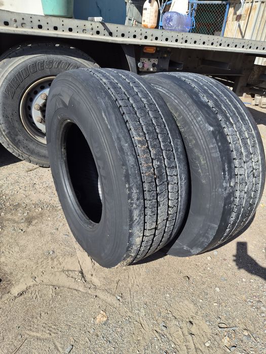 385/65 R22.5  Шины б/у рулевые