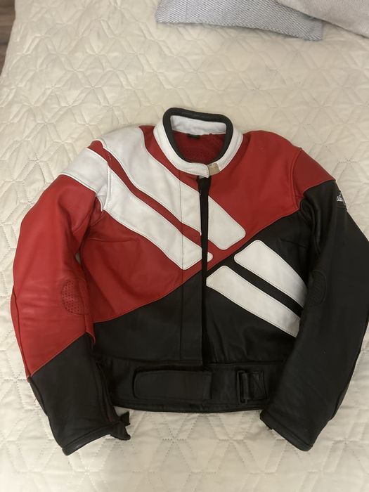 кожен мото екип от две части