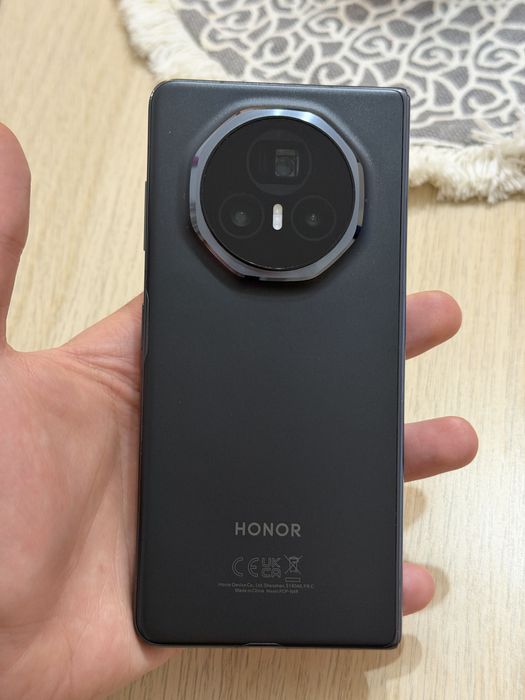 Honor Magic V3 Black