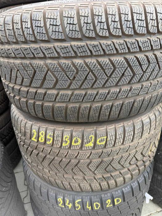 285 30 R20 Pirelli iarna