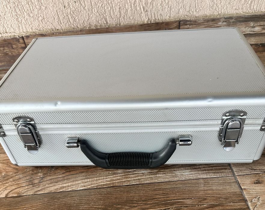 Aparat masaj impulsuri electromagnetice