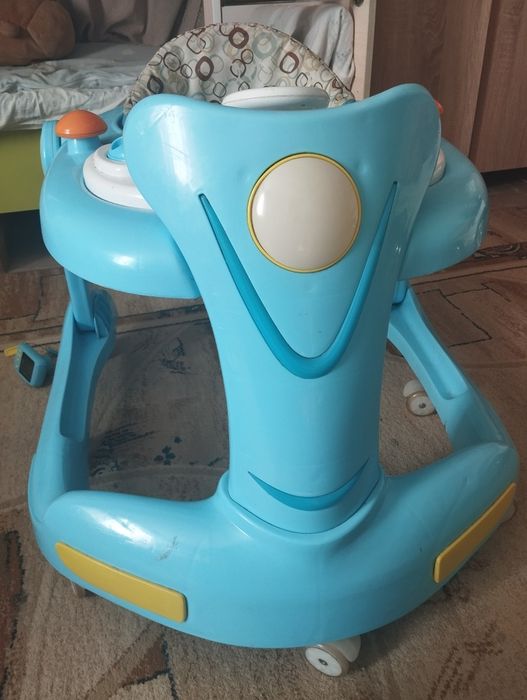 Продам детский ходунки