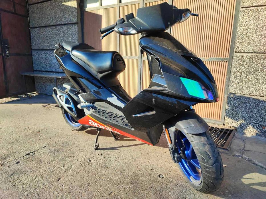 Aprilia SR 50 R Factory