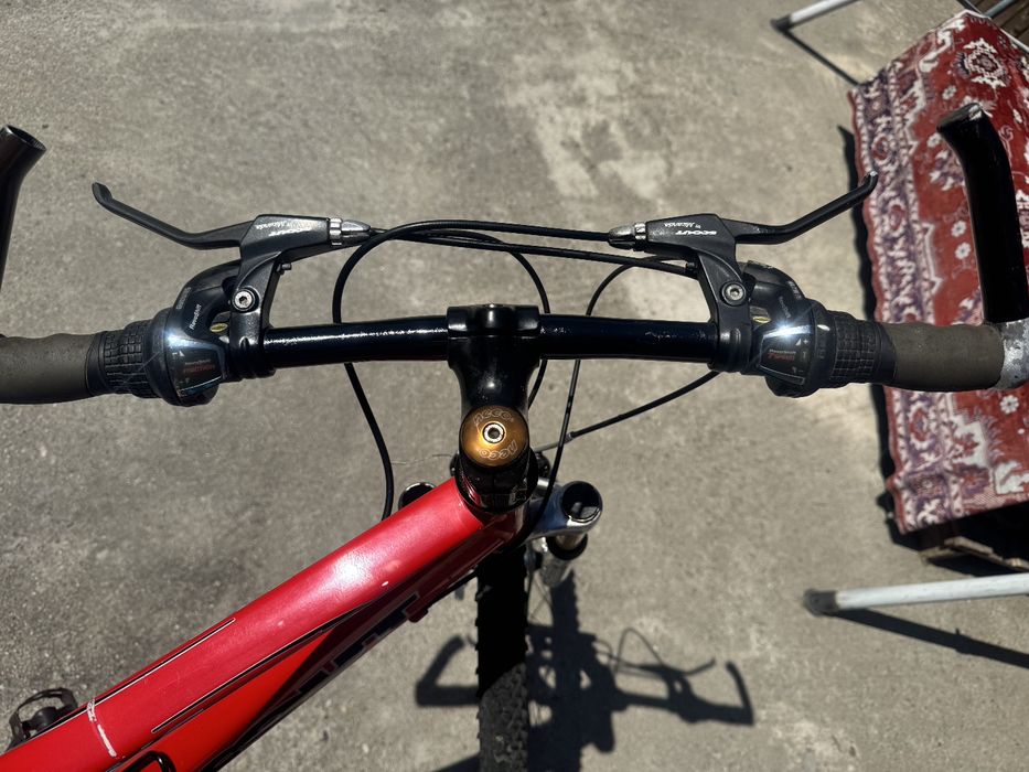 Bicicletă cursiera/Mtb