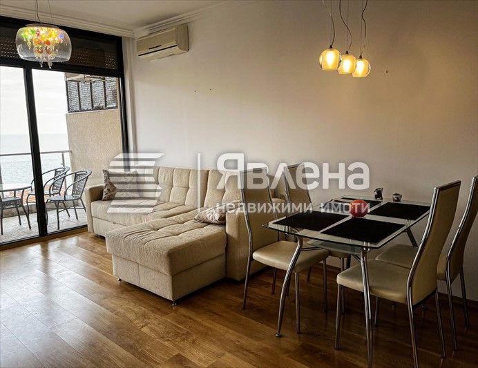 Продава се Двустаен апартамент в Свети Влас - 67 кв.м за 1642 €/кв.м - Снимка #1