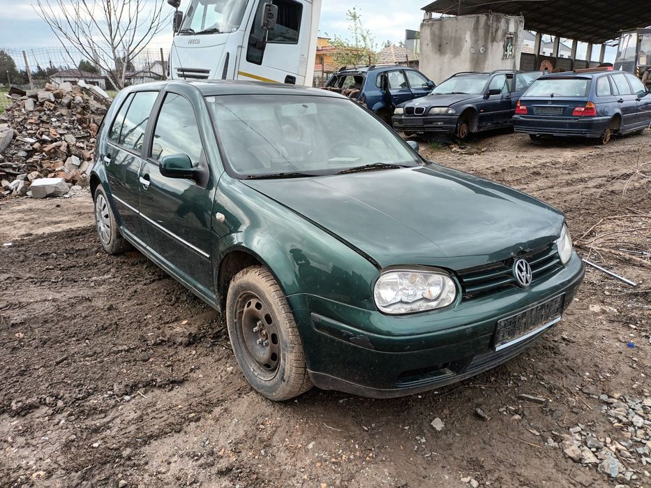 Dezmembrari  VW GOLF 4  1997  > 2006 1.4 16V Benzina