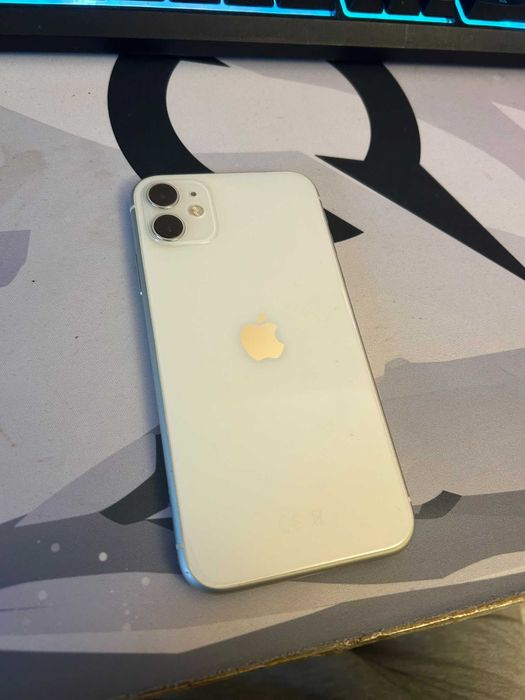 Iphone 11 Alb 64GB