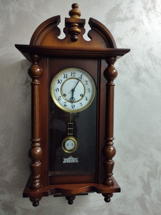 Ceas mecanic cu pendula