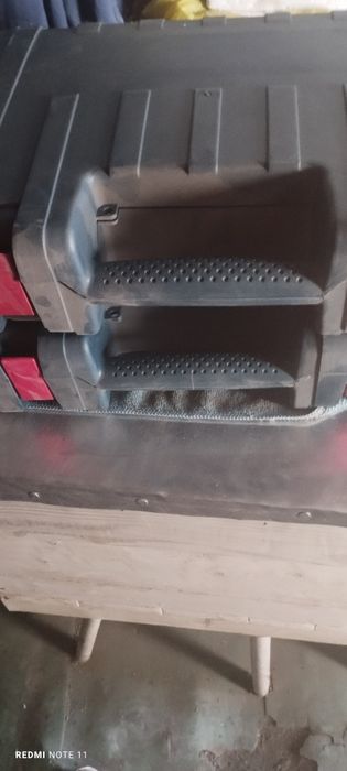 Rotopercutoare Bosch și split pentru piese