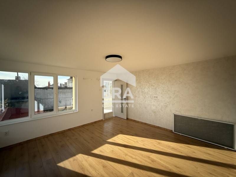 Двустаен, завършен до ключ апартамент за продажба, юг/запад, в близост