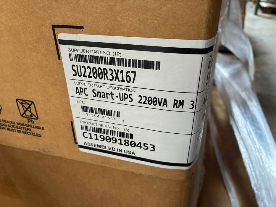 UPS APC Smart 2200VA