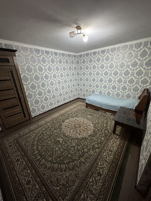 Янги Ўзбекистон Юқоричирчиқ туманида 8 хонали коттедж сотилади.