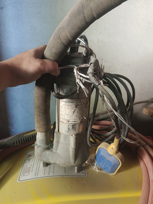 Водиный насосы разные