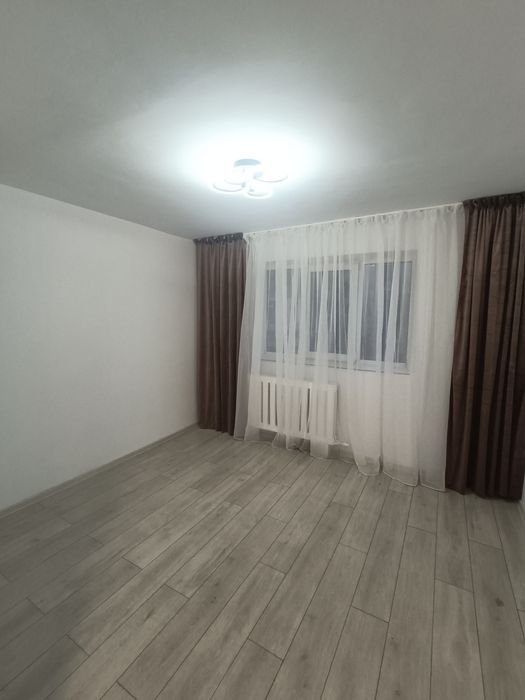 Persoana fizica garsoniera etajul 1 renovata 36.900 Euro negociabil!