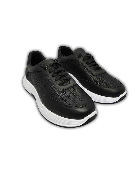 Erkaklar krasofkalar 40-44 razmerda