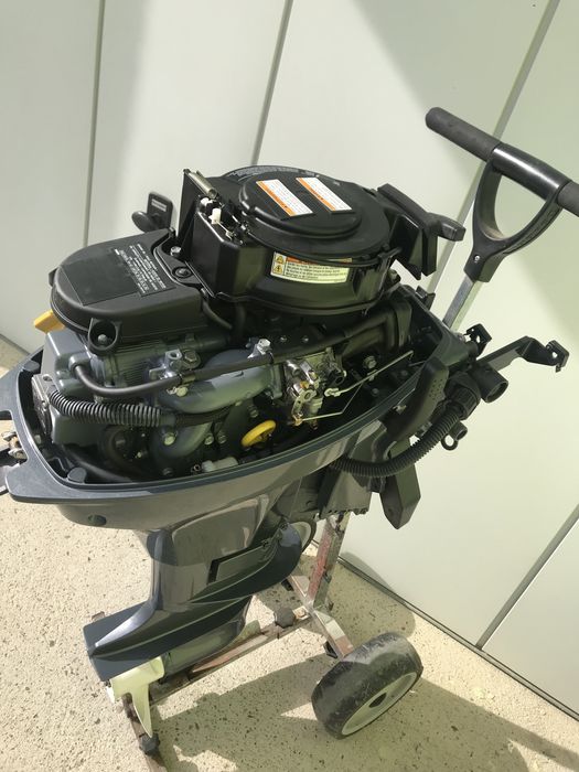 Ямаха- извънбордов двигател за лодка