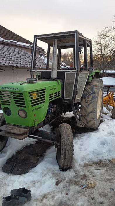 Vând tractor Deutz 6806