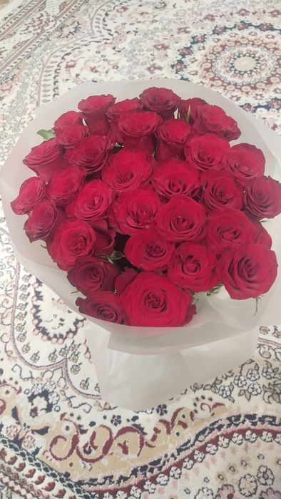 Цветы 31  роза за 4000