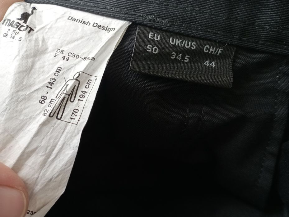 Pantaloni de munca Mascot