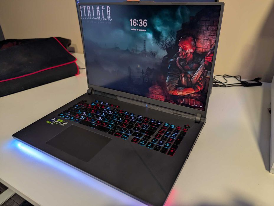 Asus Rog Strix G18