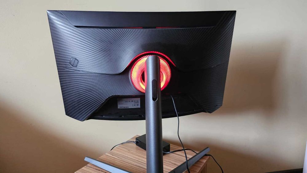 Samsung Odyssey G7 Curbat 32 inch VA 1 ms 240 Hz HDR FreeSync & G-Sync