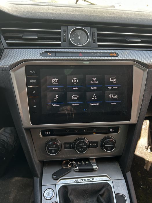 Navigație mare MIB 2.5  Volkswagen Passat B8