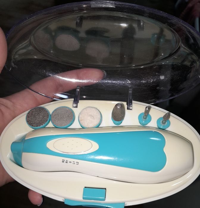 Продам набор для маникюра