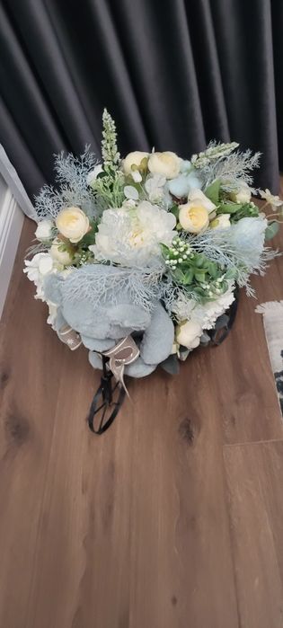 Aranjament flori artificiale