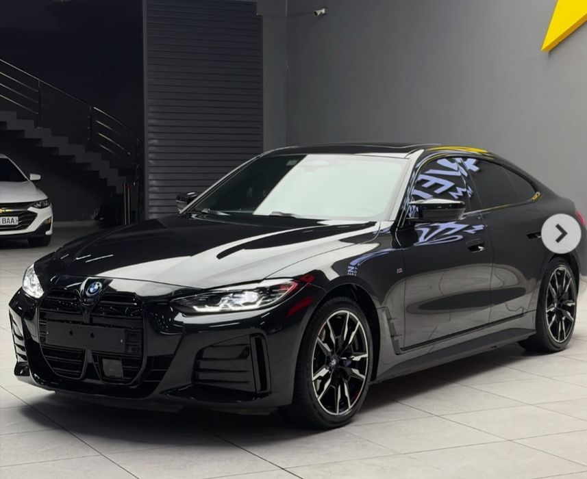 BMW I 4M50  Black