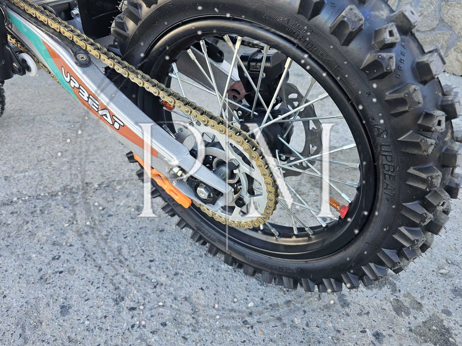 Кросов мотор 125 кубика. Ендуро 125кк, нов, в кашон