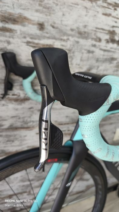 Карбонов аеро шосеен велосипед Bianchi Oltre RC SRAM Red AXS Powermeter Fulcrum Speed 40T | 57