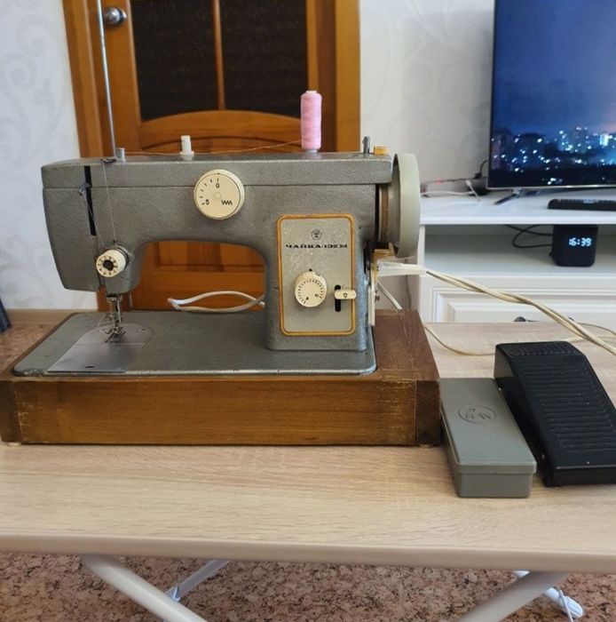 Продам швейною машынку