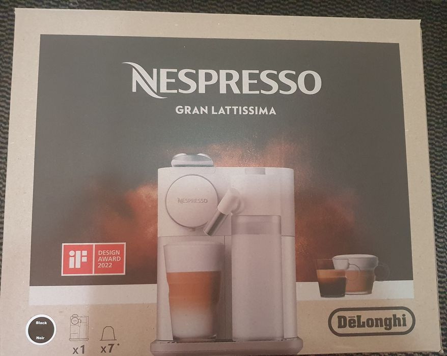 Aparat cafea nespresso grand lattissima