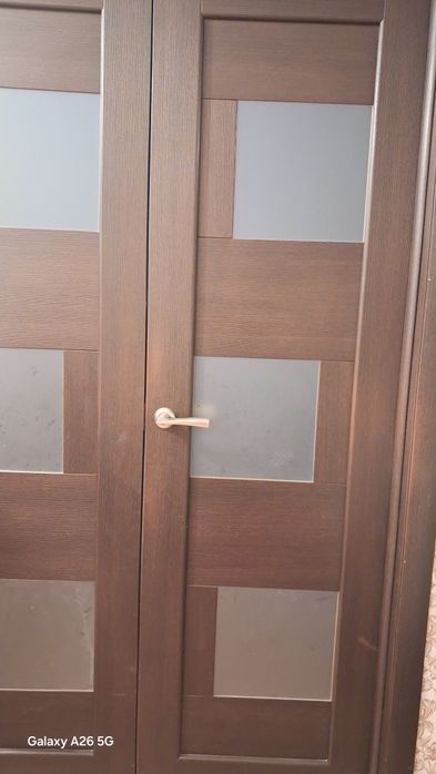 Продам межкомнатные двери