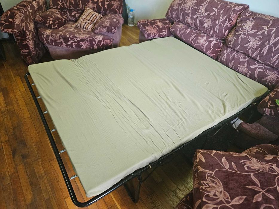 Продавам холова гарнитура