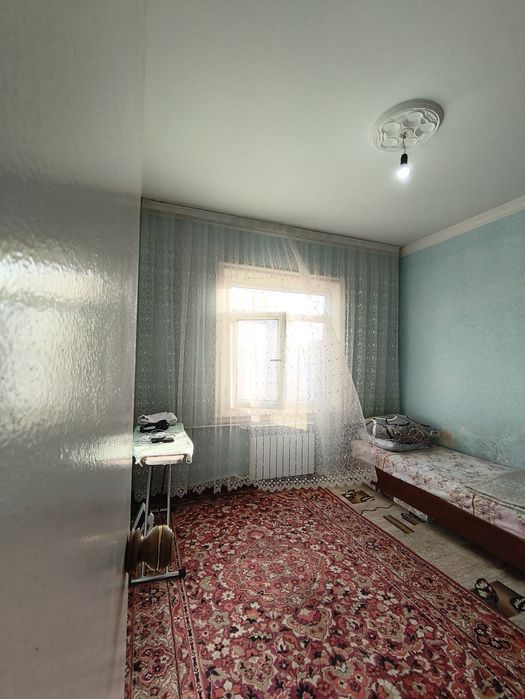 Sergeli-5 da. 4 xonali uy sotiladi