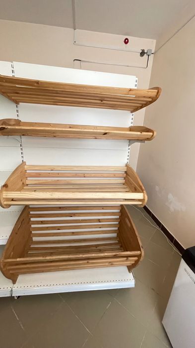 Продам хлебный стеллаж