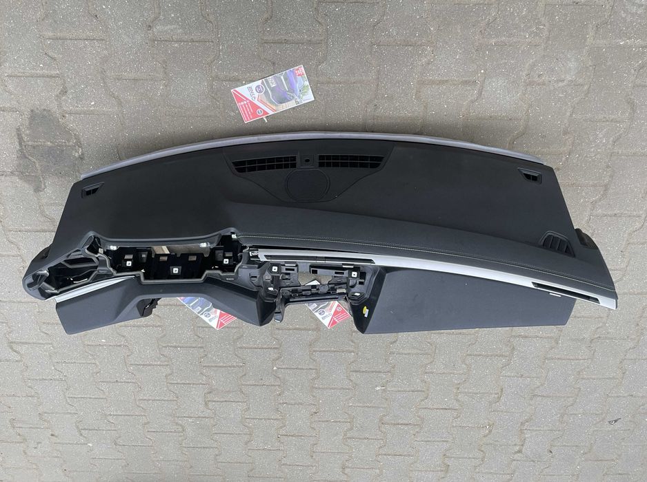 Peugeot 308 / 2025 T10 - plansa de bord cusatura GT LINE - kit airbag