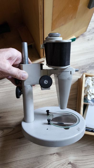 Полски микроскоп PZO